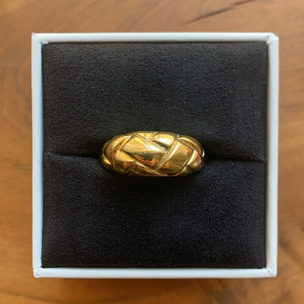 MISSOMA X LUCY WILLIAMS DOME WAFFLE RING | GOLD | Size 7 - Picture 6 of 9